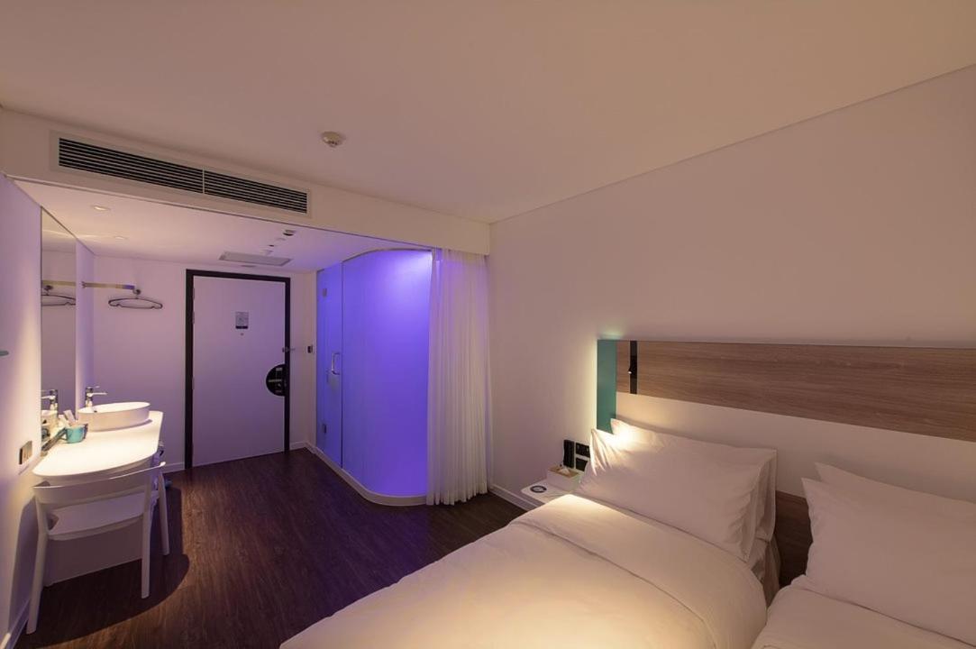 Sojo Hotel Hòa Bình المظهر الخارجي الصورة